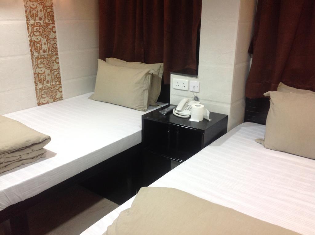 New Euro Asia Guest House Hong Kong Room photo